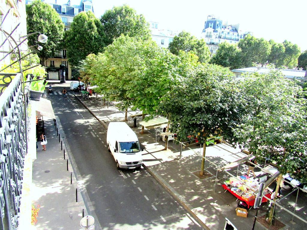 Hotel Du Square D'Anvers Paris Exterior photo